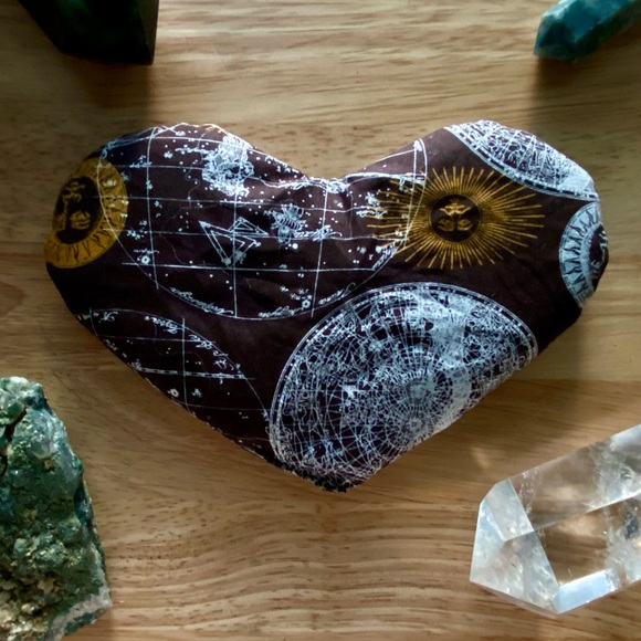 Celestial Meditation Eye Mask - Picture 4 of 6